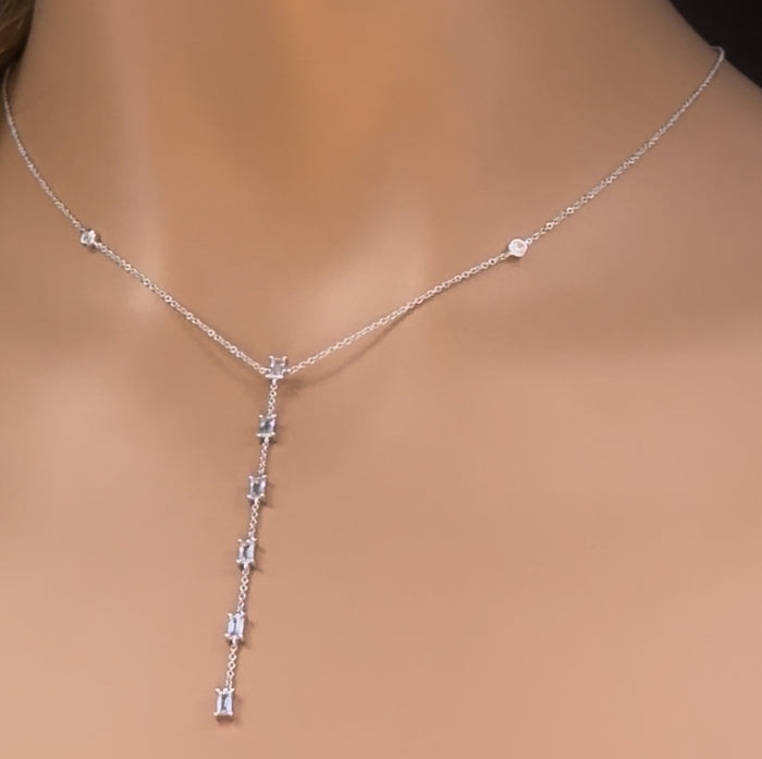 span>GEMSTONE CLOSEOUT! .60ct G SI 14K White Gold Diamond & Aquamarine Gemstone Necklace 16+2" Ext